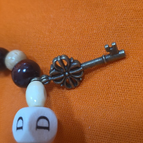 Taylor Swift inspired Life of a Showgirl Stretchy Friendship Bracelet - Picture 2 of 8